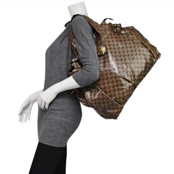 Authentic Gucci GG Monogram Supreme Crystal Hysteria Tote Bag - Picture 1 of 12